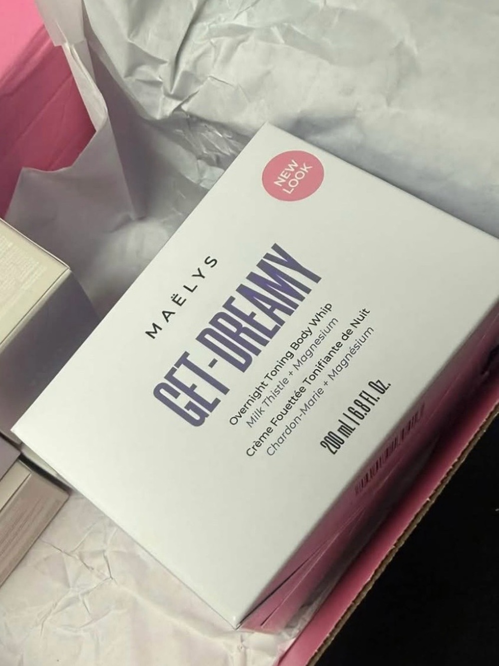 Get-Dreamy Overnight Toning Body Whip — White / Pink